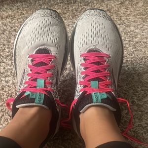 Women’s Brooks Ghost11 Running shoes